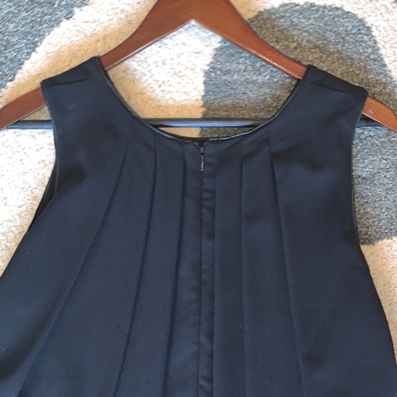 Boundary & Co. LBD with black leather piping - Picture 3 of 3
